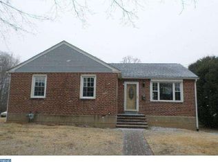 2615 Radcliffe Rd, Broomall, PA 19008