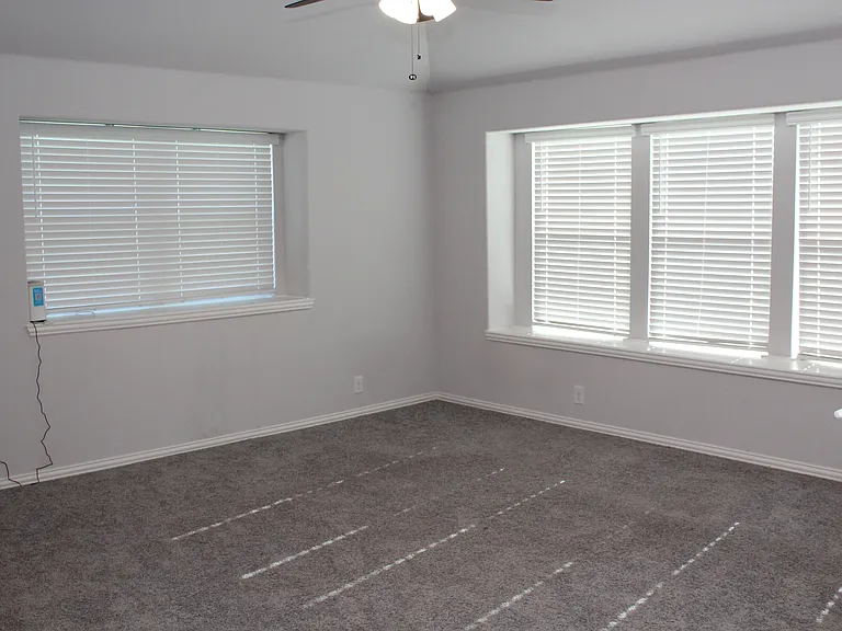1221 Verheyden Dr — Photo 23