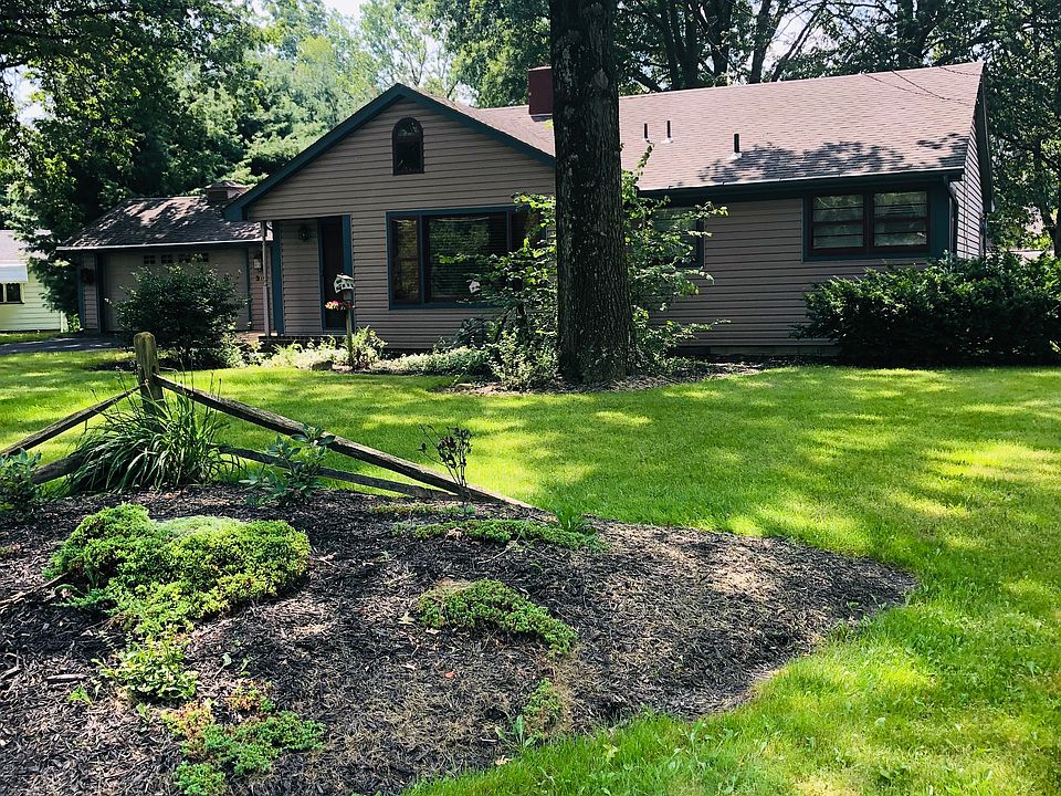 1st image of 203 Moreland Dr
