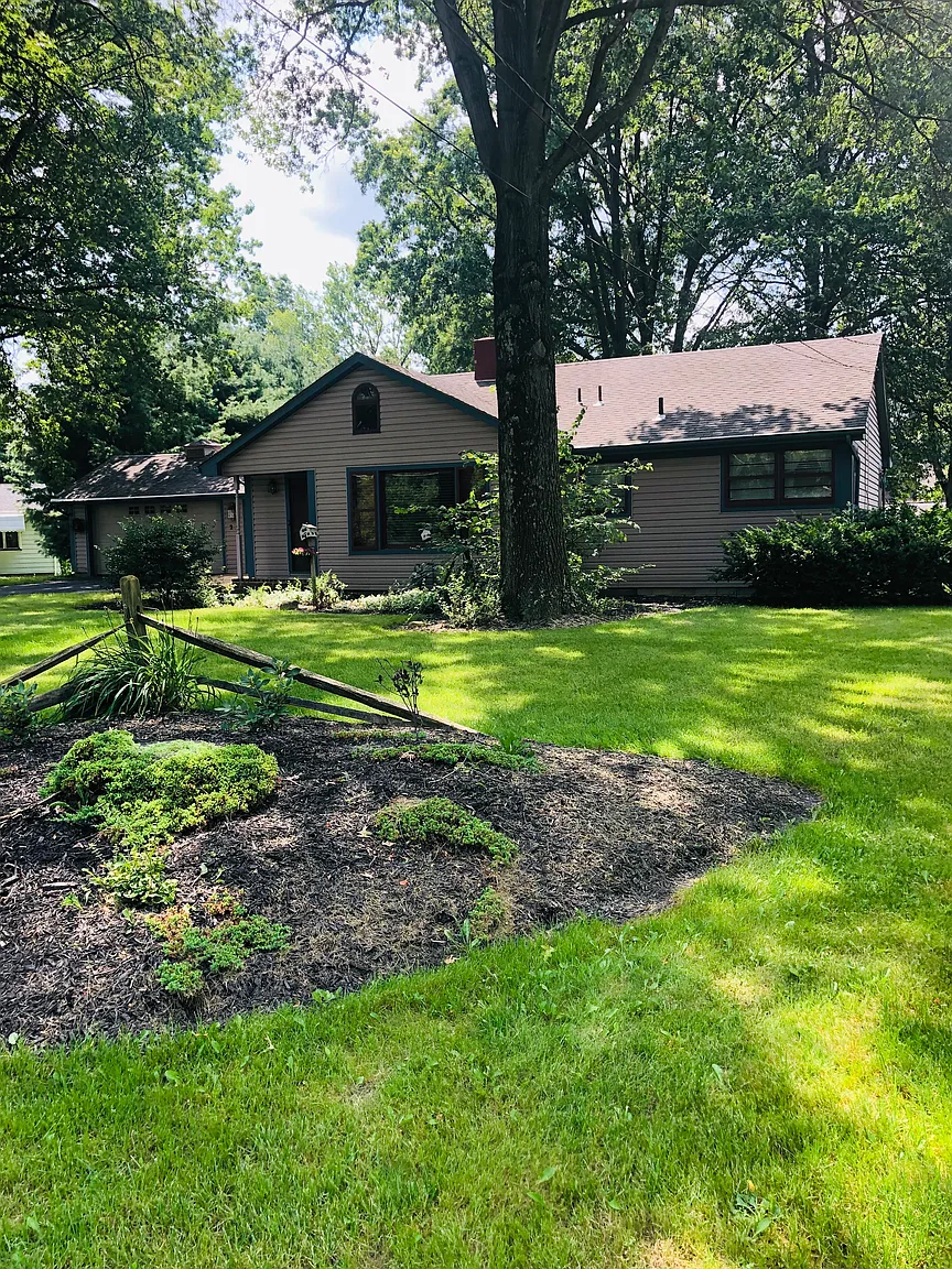 203 Moreland Dr photo 1