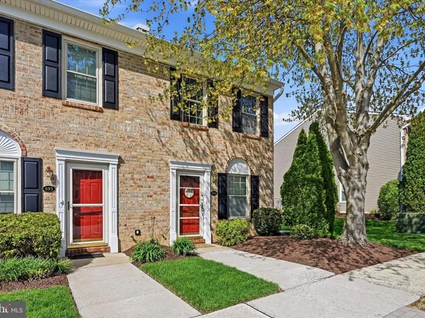 694 Metro Ct #6, West Chester, PA 19380