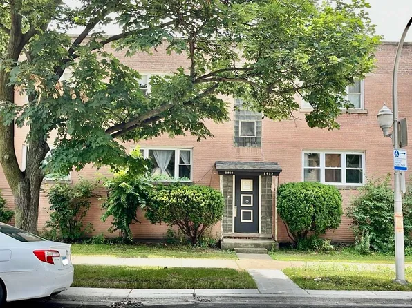 2819 W Granville Ave #2E, Chicago, IL 60659