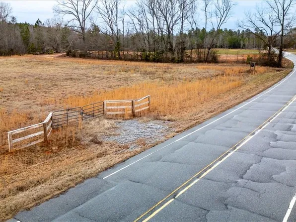 1503 Mattison Rd, Belton, SC 29627