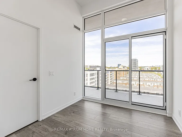 285 Dufferin St #706 — Photo 25