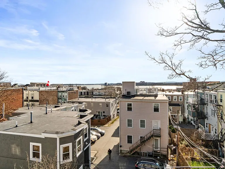 485 E 6th St #2 — Photo 18