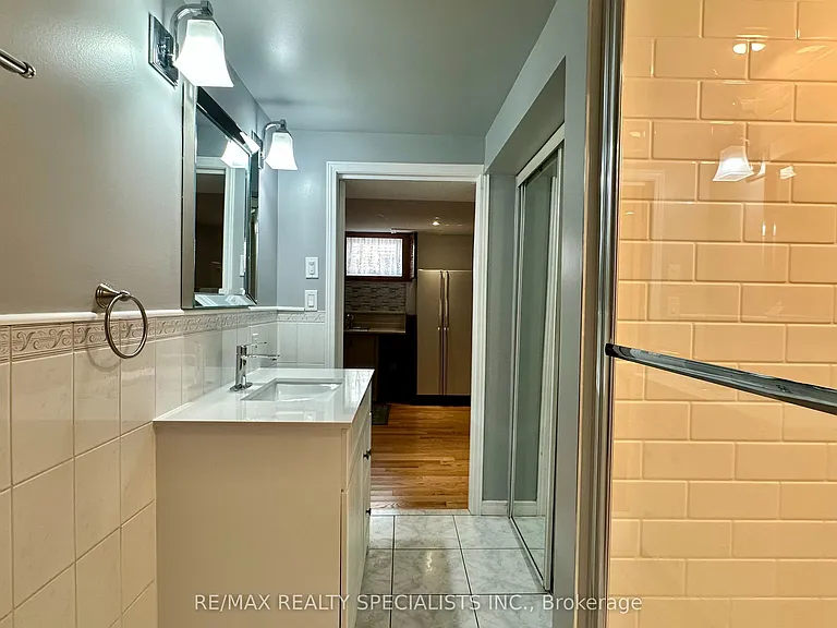 2984 Windjammer Rd — Photo 10