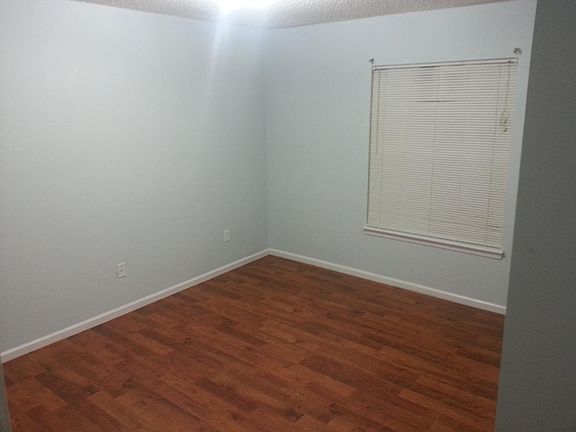 One of the smaller bedrooms