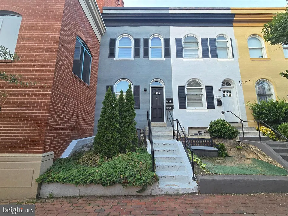 1525 King St #B