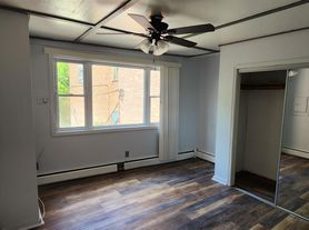 124-126 Main Street - 5