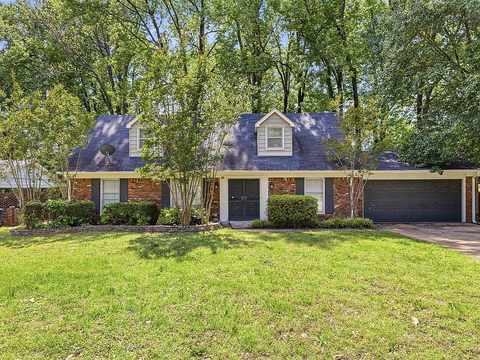 1st image of 2921 Birchfield Dr