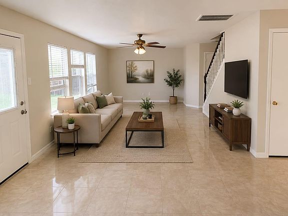 5th image of 16127 Eaglewood Spring Ct