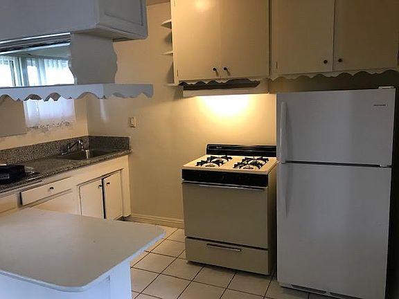 2nd image of 61D Sierra Madre Blvd #61D