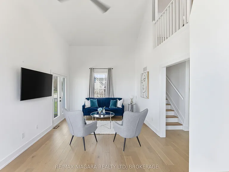 616 Lakeshore Rd — Photo 31