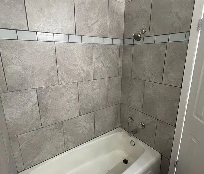 312 W Alabama Ave — Photo 25