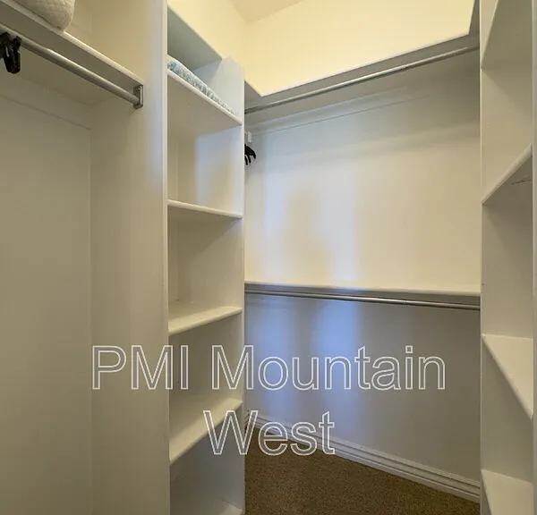 49 N Fairway Dr — Photo 68