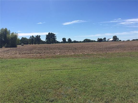 4th image of 855 County Road 2850