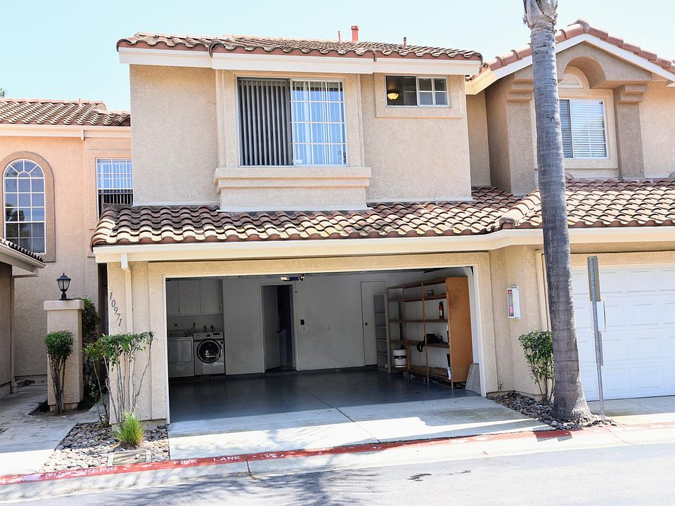 1st image of 10971 Creekbridge Pl