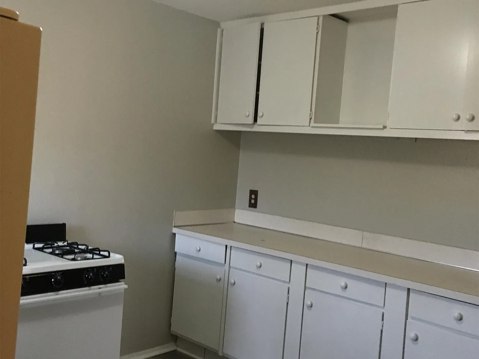 620 Leverett #A — Photo 2
