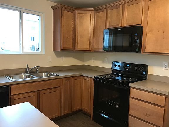2nd image of 4059 Firestone Way