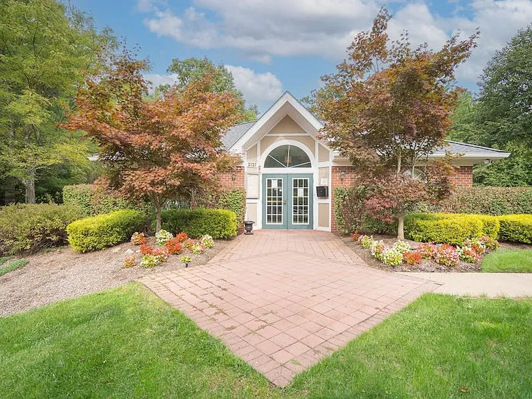 2269 Nash Ct — Photo 38