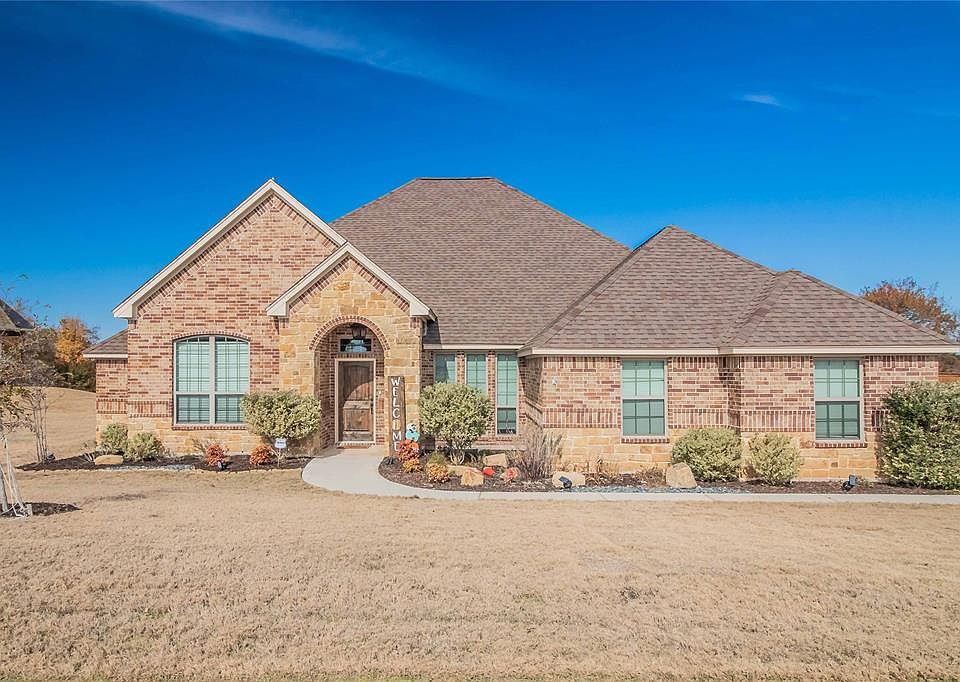 1st image of 3217 Lakeway Dr