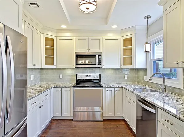 328 Nantuckett Ln #C, Monroe Township, NJ 08831
