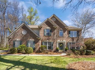 10833 Kenderly Ct, Charlotte, NC 28277