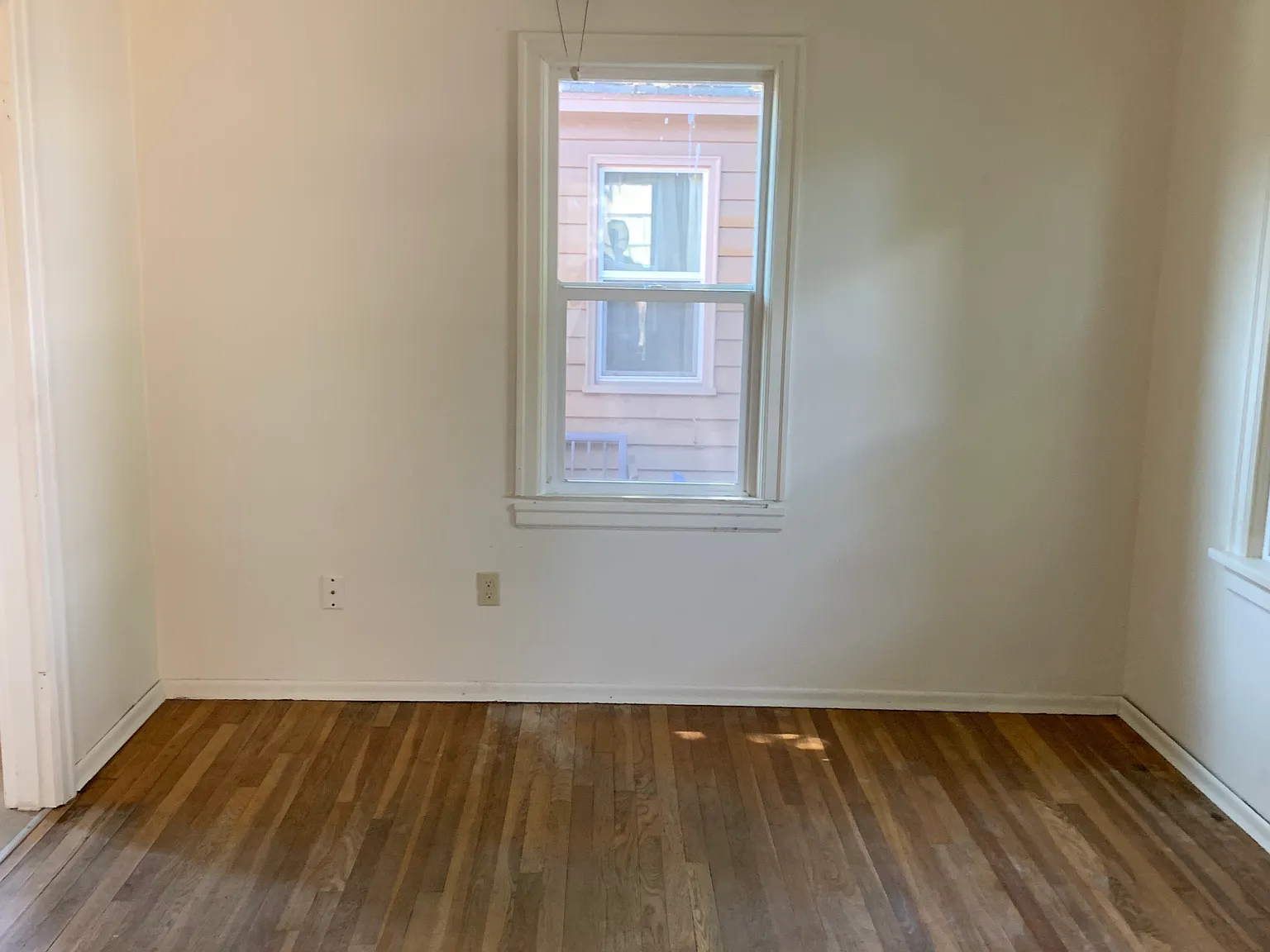 1 bed, 550 sqft, $1,150 — Photo 2