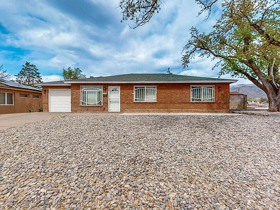 4th image of 2504 Mesa Linda Dr NE