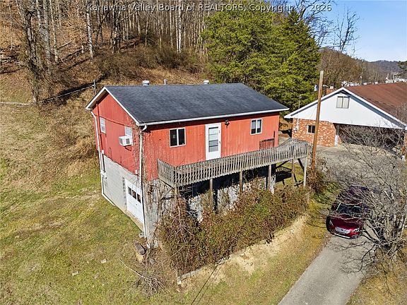 4th image of 65 Dairy Rd