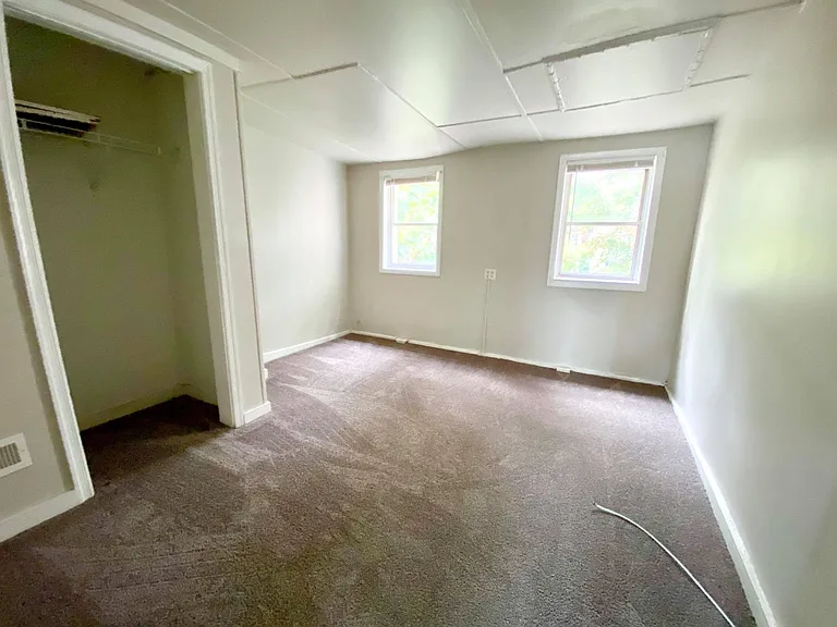 16 N Madeira St — Photo 8