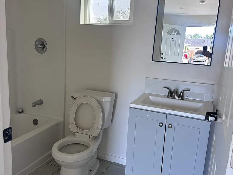 2282 Kern St #2 — Photo 4