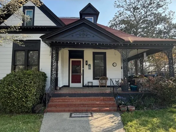 41 W Campbellton St, Fairburn, GA 30213