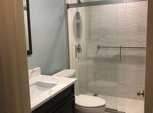 2335 Augustus Ct, Vienna, VA 22180