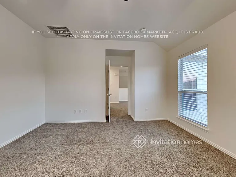 2713 Lynx Ln — Photo 10