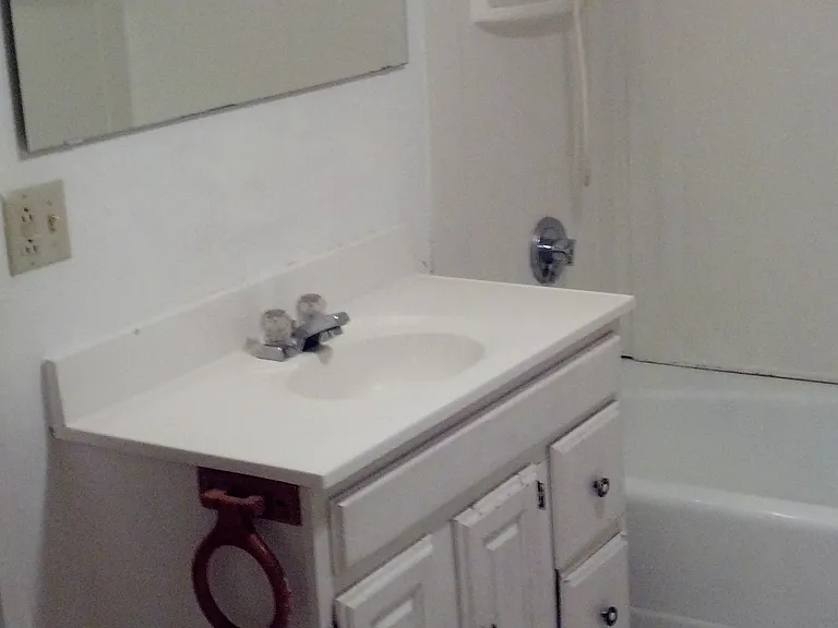 31 Union St #1 — Photo 11