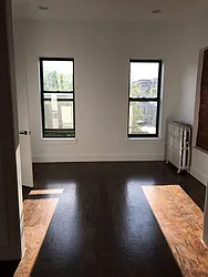 Rented by Urban Ambiance