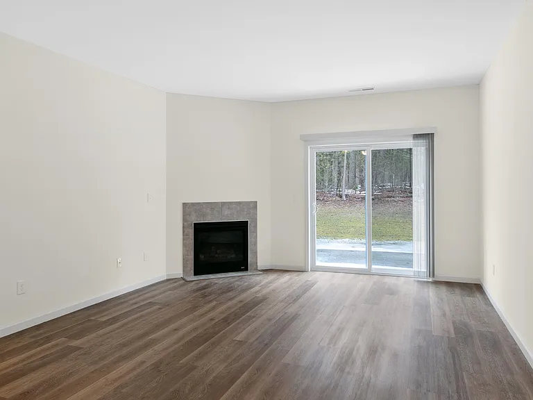 Townhomes at Woodland's Edge — Photo 21