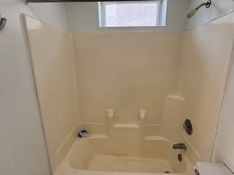 413 N Main St #22 — Photo 8