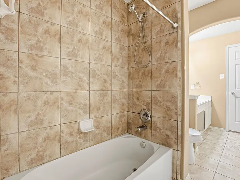9618 Red Rugosa Dr — Photo 18