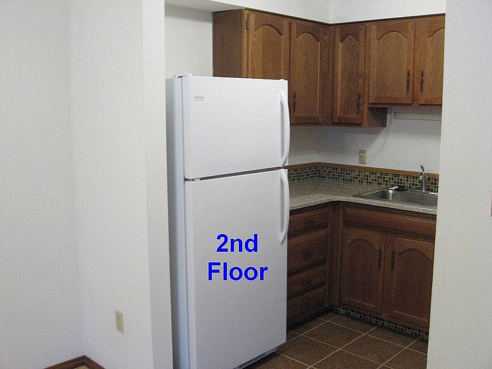 2nd image of 163 Parker Ave