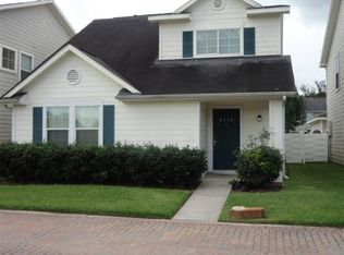 9734 Farrell Dr, Houston, TX 77070