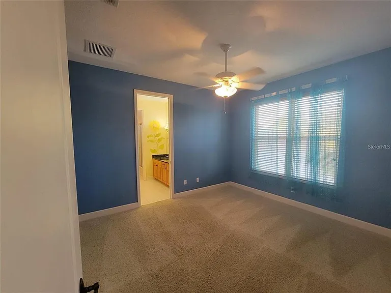 10209 Thurston Groves Blvd — Photo 31