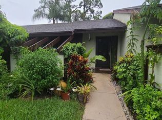 263 Deerfield Ct, Royal Palm Beach, FL 33411