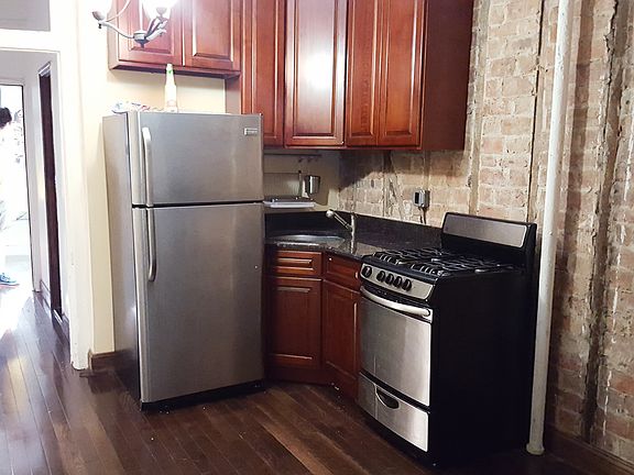 3rd image of 71 Grand Ave #6L
