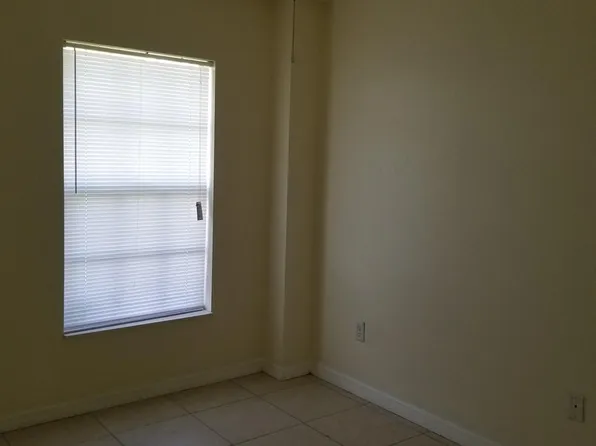 4616-4618 24th St Sw