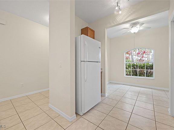 5th image of 9733 Mendocino Dr