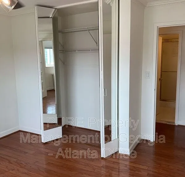 215 Piedmont Ave NE #1206 — Photo 22
