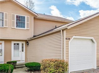 3813 Lake Run Blvd, Stow, OH 44224