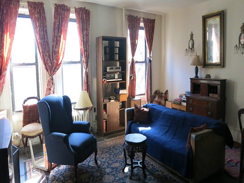 1st image of 62 Barrow St APT 4